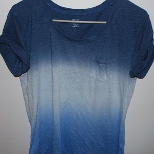 blue gradient tee